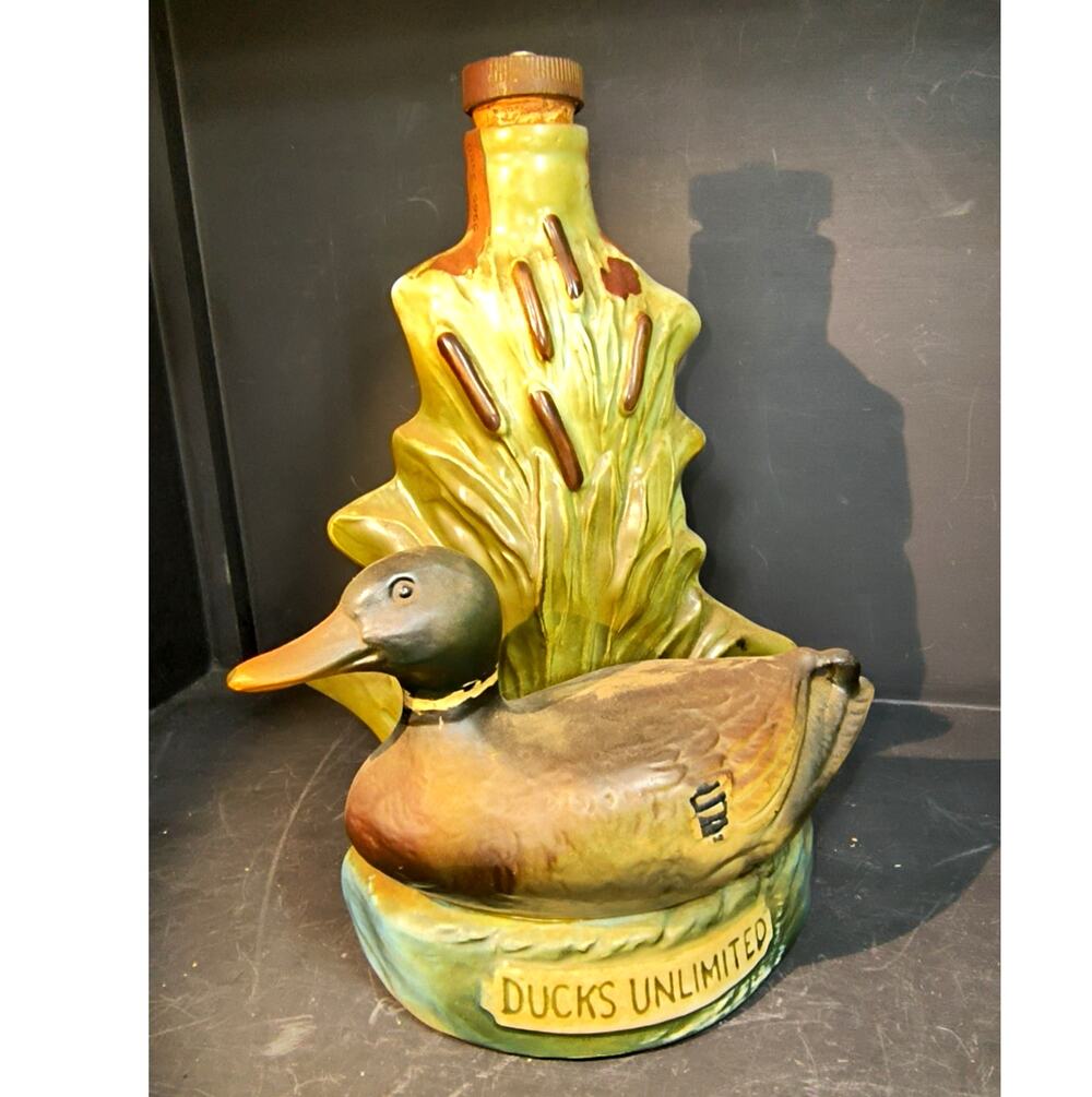 1666.  Ducks Unlimited Jim Beam Decanter 1974-75